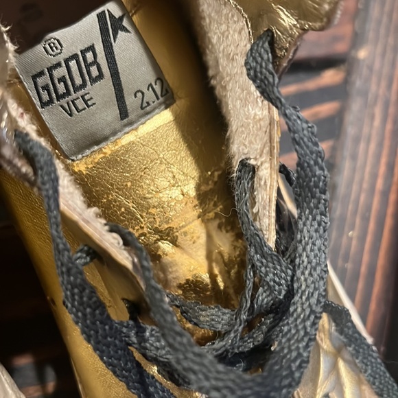Golden Goose Gold shoes - Picture 9 of 9